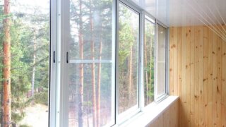 Остекление балконов и лоджий раздвижное